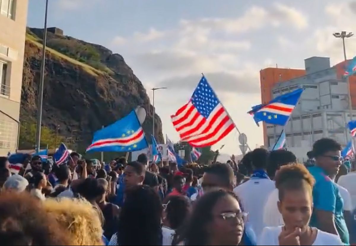 Fotbalistul din Liga 1 calificat la Campionatul Mondial din 2026: „Nu am văzut niciodată țara atât de unită” » Imagini cu sărbătoarea națională declanșată