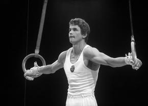Un multiplu campion olimpic, mondial și european la gimnastică a decedat » Reacția lui Vladimir Putin: „O persoană hotărâtă, cu o voință puternică”