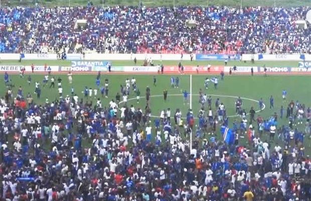 Fotbalistul din Liga 1 calificat la Campionatul Mondial din 2026: „Nu am văzut niciodată țara atât de unită” » Imagini cu sărbătoarea națională declanșată