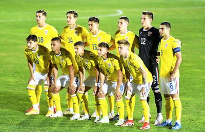 Eșecul unei generații » 75 de fotbaliști dispăruți imediat ce au ieșit de sub „protecția” FRF!