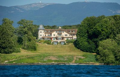 Acuzat că a violat-o pe asistenta medicală a lui Michael Schumacher