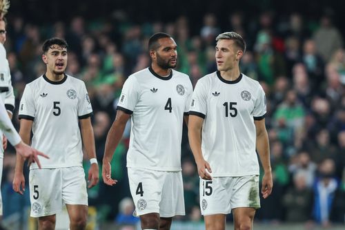 Nico Schlotterbeck (dreapta. numărul 15). Foto: Imago