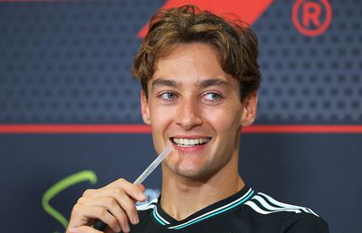 George Russell a semnat! Ce se întâmplă cu pilotul „amenințat” de Verstappen