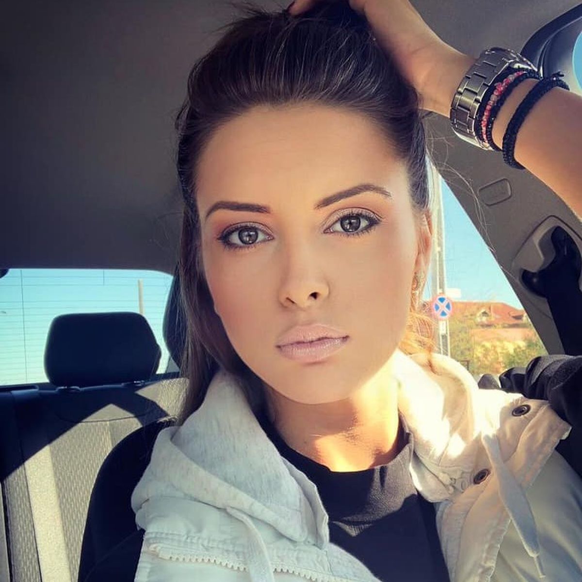 FOTO Cel mai sexy reporter LOOK se destăinuie: „Suporterii români sunt comozi, le lipsește pasiunea cu adevărat”