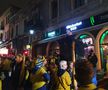 ROMÂNIA - SUEDIA // VIDEO + FOTO Care rivalitate? Fanii suedezi și cei români s-au distrat împreună în Centrul Vechi