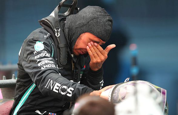 FOTO Lewis Hamilton a făcut ISTORIE! E campion mondial pentru a 7-a oară și l-a egalat pe Michael Schumacher după MP al Turciei