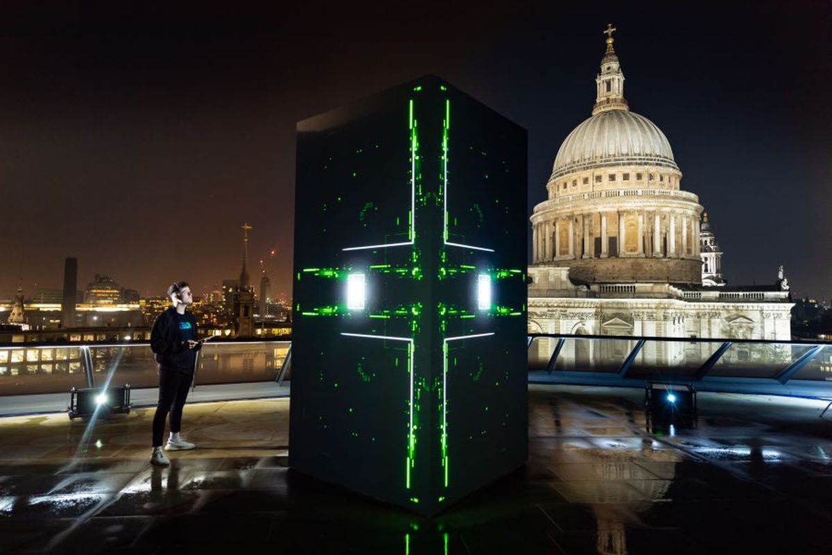 FOTO A început nebunia consolelor next-gen » Xbox a avut parte de cea mai mare lansare din istorie!