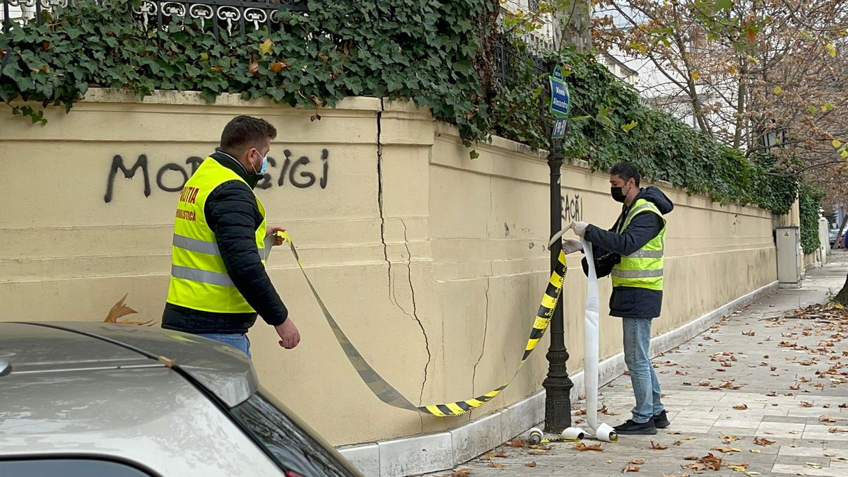 Baza FCSB, vandalizată