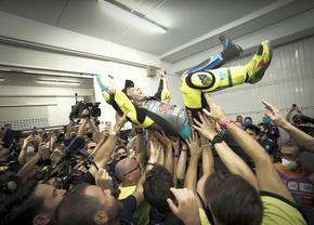 Arrivederci, Il Dottore! Valentino Rossi și-a luat adio de la MotoGP: cele mai tari borne ale unei cariere fascinante