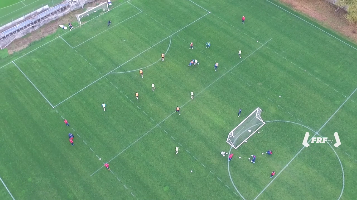 FRF TV a dezvăluit cum îi învață Edi Iordănescu pe „tricolori” să acopere spațiile