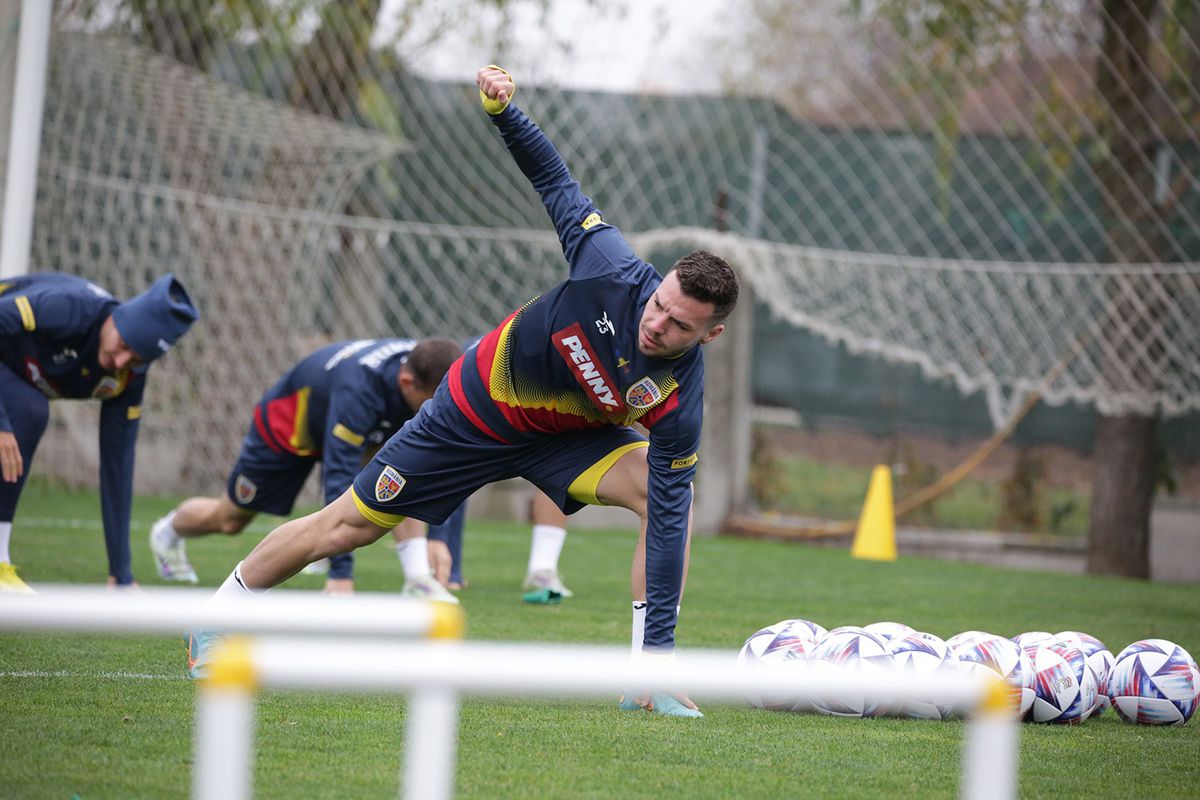 FRF TV a dezvăluit cum îi învață Edi Iordănescu pe „tricolori” să acopere spațiile