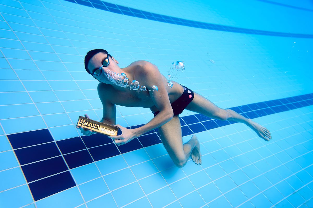 Imagini UNICE cu David Popovici! „Delfinul” a acceptat provocarea fotoreporterului GSP și au ieșit 10 cadre SENZAȚIONALE!