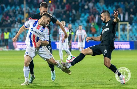 Greșeală uriașă de arbitraj! Dinamo se îndepărtează de play-off