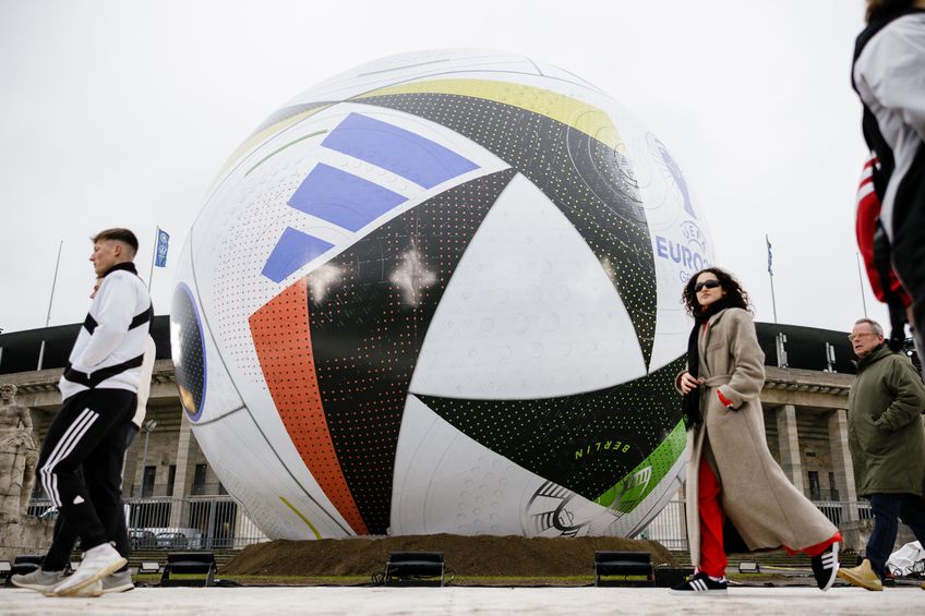 Mingea oficială a Euro 2024 // Guliver/Getty Images