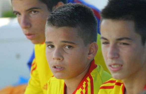 Ianis Hagi este „tricolor” de 11 ani » Imagini de colecție în tricoul României