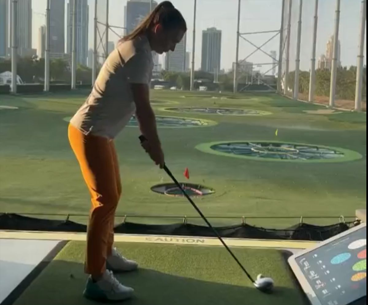Simona Halep a lăsat racheta de tenis pentru crosa de golf