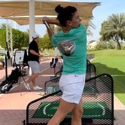 Simona Halep, pe terenul de golf / Sursă foto: Instagram