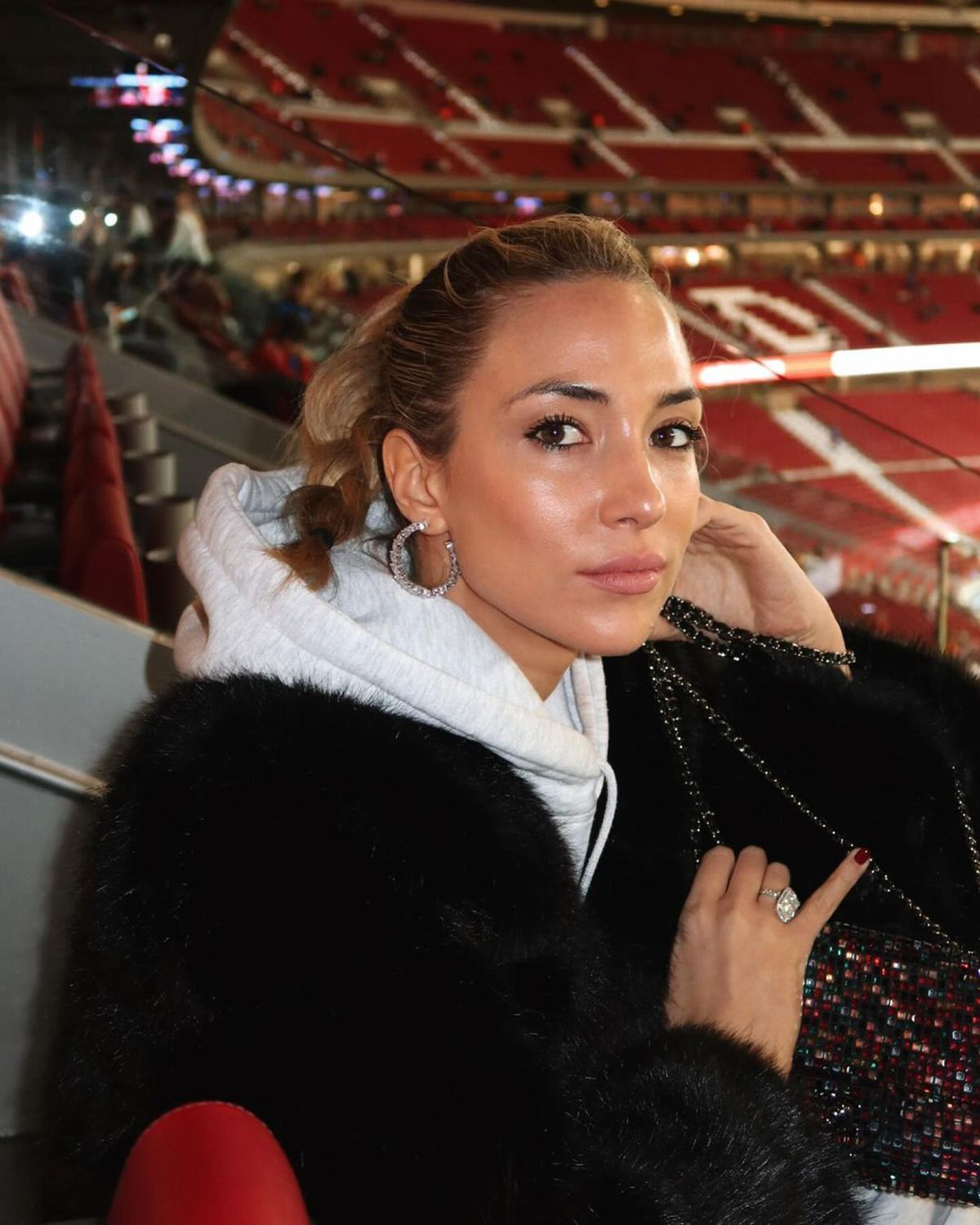 Soția milionară a unei mari vedete din La Liga se plânge: „Lumea fotbalului este sexistă și puțin neanderthaliană”