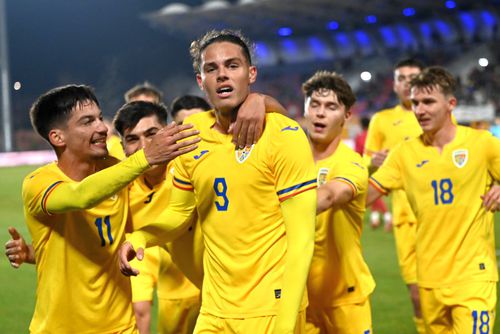 Alexandru Musi (al doilea de la stânga la dreapta), foto: Imago Images