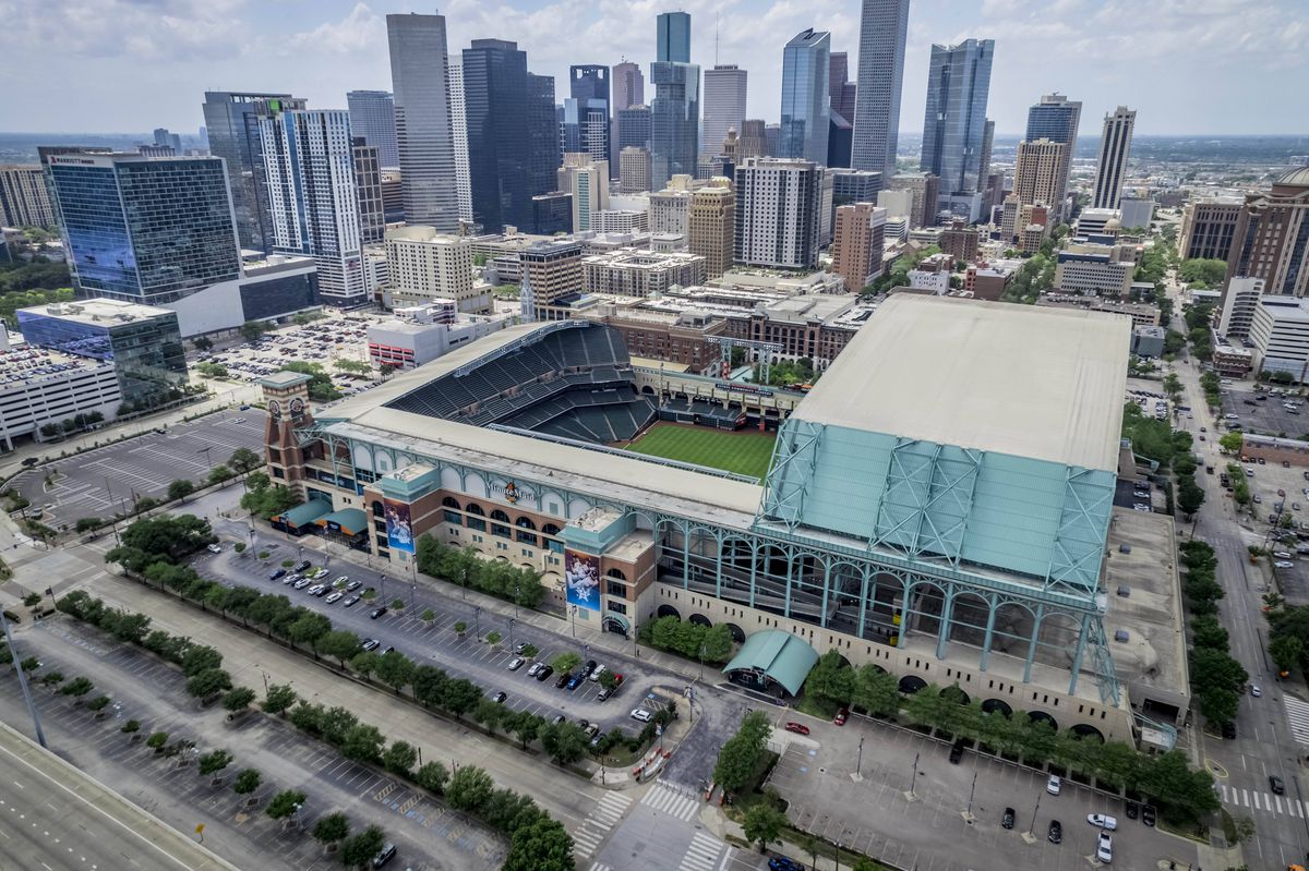 Stadionul Astrodome din Houston, „a opta minune a lumii”