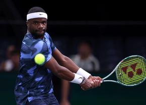 Frances Tiafoe, amendat cu 120.000 de dolari după izbucnirea nervoasă de la Shanghai » Americanul a scăpat de suspendare
