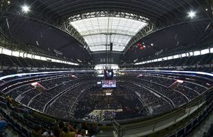 Așa arată arena de 1,85 miliarde $ în care se vor bate Mike Tyson și Jake Paul » Imagini colosale