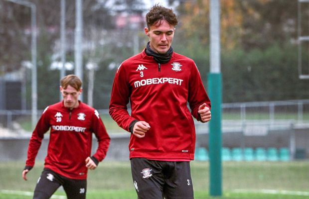 E oficial! La ce club din Superligă l-a împrumutat Rapid pe Robert Bădescu