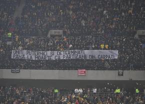 Toate mesajele și scandările de la România - Kosovo, meci din Liga Națiunilor jucat pe Arena Națională