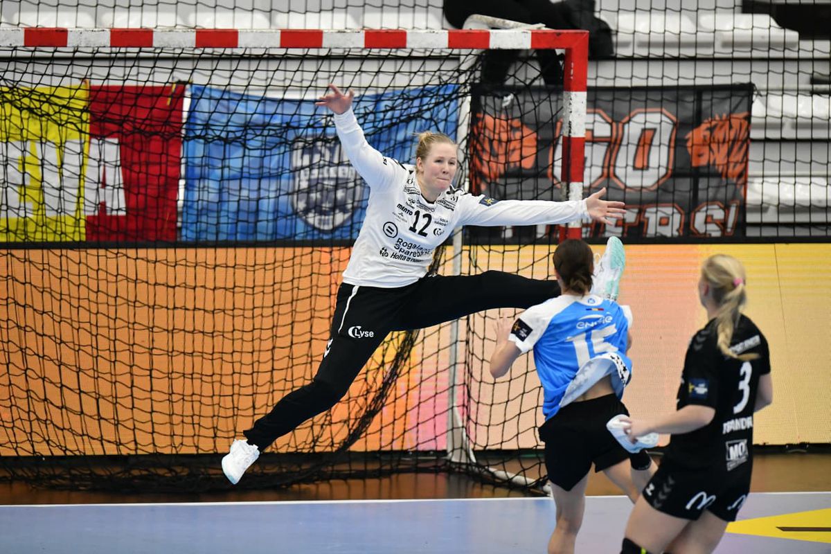 CSM București a condus-o și cu 10 goluri pe Sola, dar a redus turația în ultimele minute » Succes fără emoții în Liga Campionilor