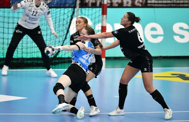 CSM București a condus-o și cu 10 goluri pe Sola, dar a redus turația în ultimele minute » Succes fără emoții în Liga Campionilor