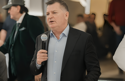 Cel mai bogat om din Bosnia i-a cazat pe români la Zenica » Are peste un miliard de euro, dar explică de ce preferă mașini second-hand