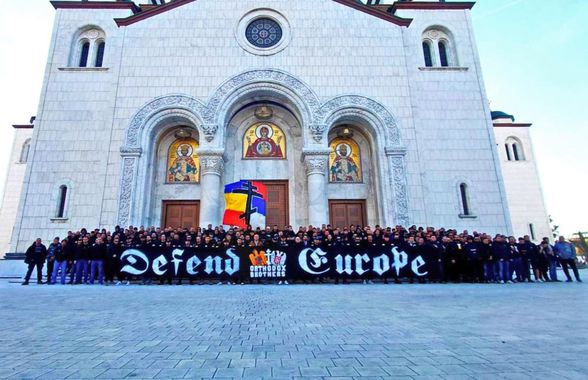 În drumul spre Zenica, ultrașii radicali din „Uniți Sub Tricolor” au făcut un popas » Cu cine s-au întâlnit: „Nu vom accepta”