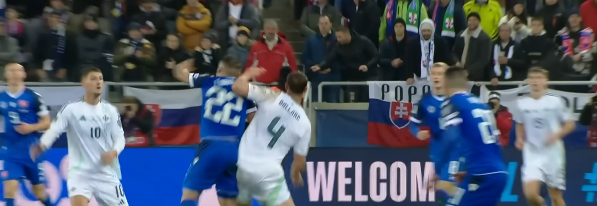 Deciziile lui Istvan Kovacs l-au „înnebunit” pe selecționer, după duelul de aseară din preliminarii: „E o glumă!”