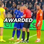 Kylian Mbappe deteriorează intenționat punctul de la 11 metri pentru a-l „ajuta” pe executantul penalty-ului să execute prost / Foto: Facebook footballfun
