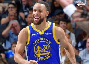 Stephen Curry scrie din nou istorie în NBA » Doar Michael Jordan mai reușise așa ceva!