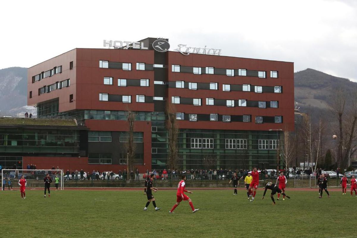 Sosirea echipei naţionale la hotelul Zenica