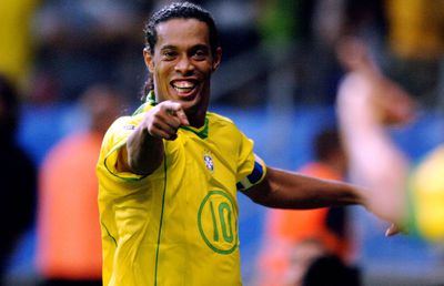 Continuă scandalul înaintea sosirii lui Ronaldinho în România: „Există riscul unui eșec major” » Drept la replică: explicațiile DM Global Way