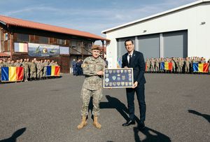 Burleanu le-a întors vizita soldaților români din Bosnia