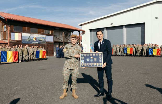 Burleanu le-a întors vizita soldaților români din Bosnia