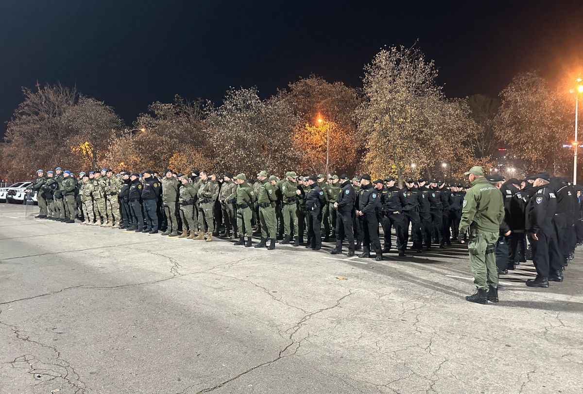 „Țiganii, țiganii!” » Scene intolerabile în tribune la Bosnia - România