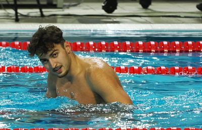 Denis Popescu s-a calificat cu al doilea timp în semifinalele probei de 50 m fluture la Campionatele Europene în bazin scurt