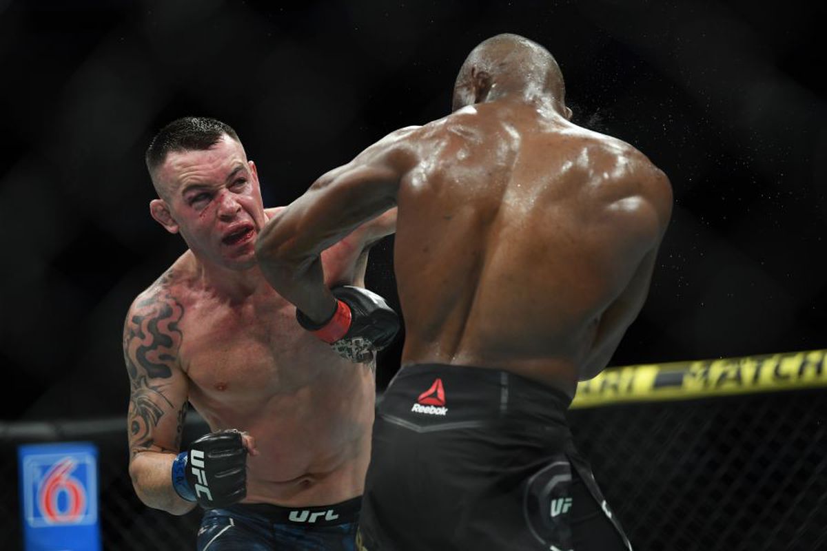 UFC 245 // VIDEO Kamaru Usman l-a SPULBERAT pe Colby Covington! Își păstrează centura după un TKO în runda a 5-a