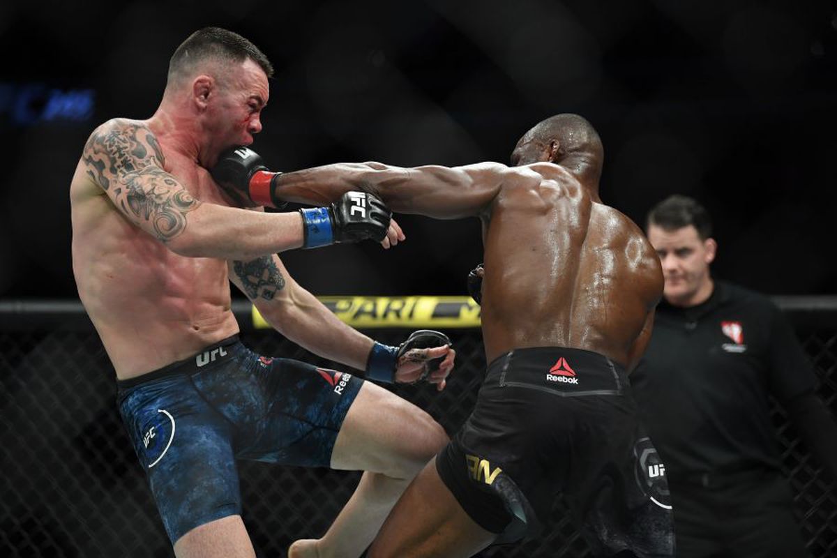 UFC 245 // VIDEO Kamaru Usman l-a SPULBERAT pe Colby Covington! Își păstrează centura după un TKO în runda a 5-a