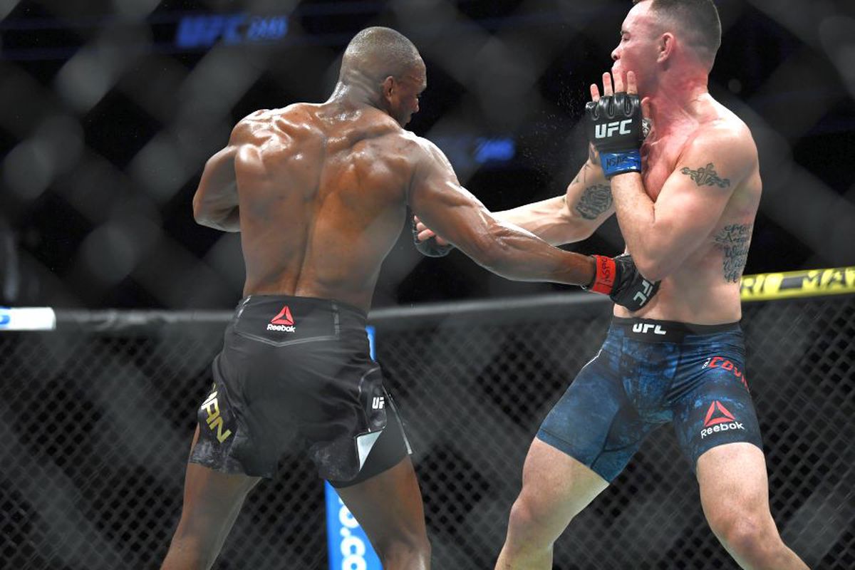 UFC 245 // VIDEO Kamaru Usman l-a SPULBERAT pe Colby Covington! Își păstrează centura după un TKO în runda a 5-a