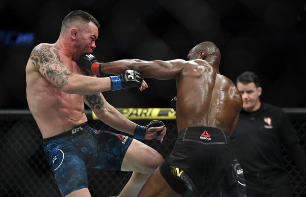 UFC 245 // VIDEO Kamaru Usman l-a SPULBERAT pe Colby Covington! Își păstrează centura după un TKO în runda a 5-a