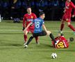 Viitorul - FCSB 0-2 // FOTO Atac înfiorător: Andrei Artean și-a înfipt crampoanele în Dennis Man! Era de „roșu”?