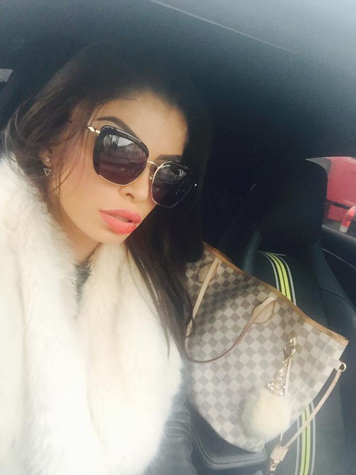 GALERIE FOTO CFR Cluj se bate la titlu și la iubite de fotbaliști! Consuelo și proaspăta nevastă a lui Golofca, în top!