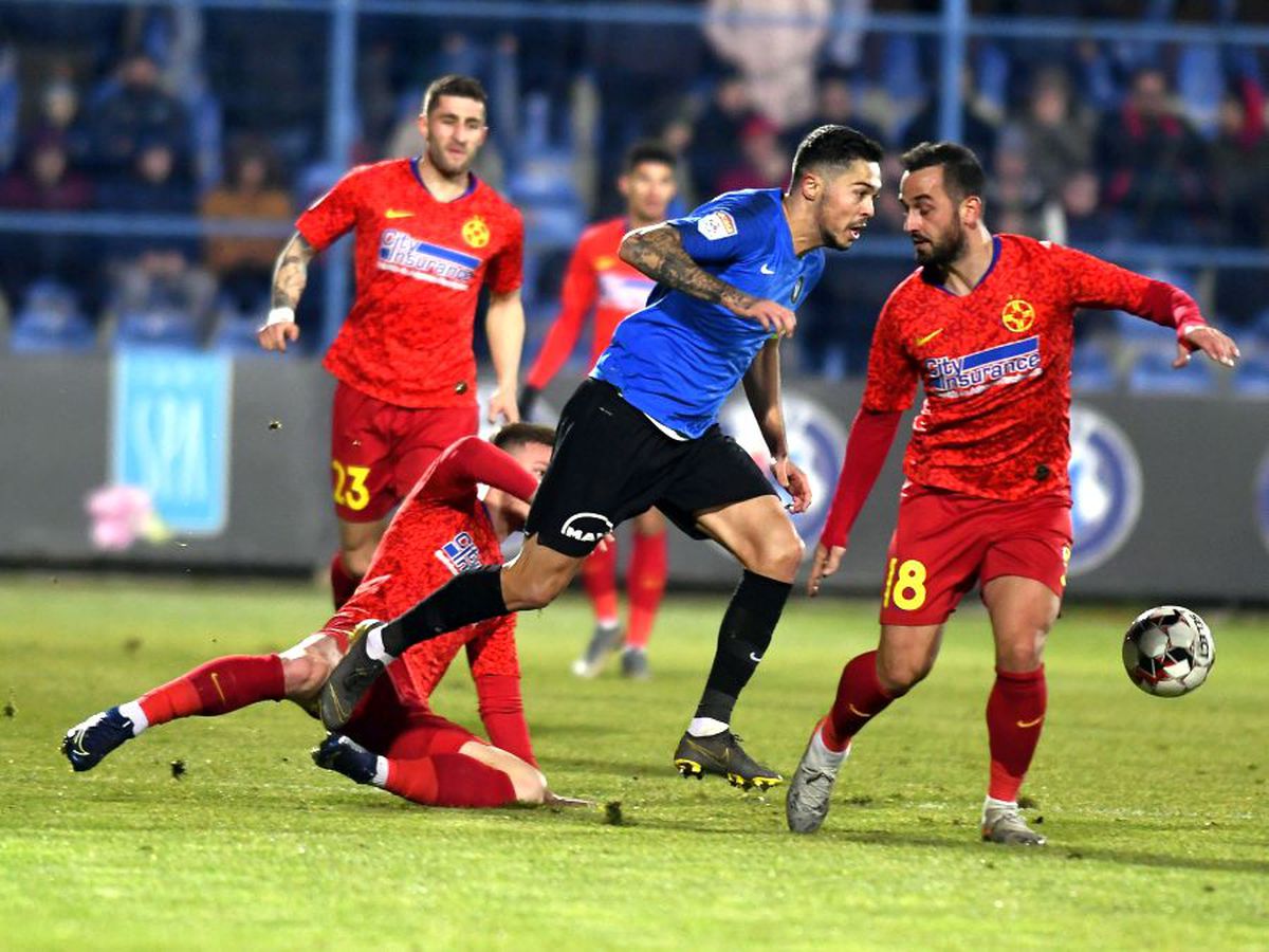 FC Viitorul - FCSB 0-2 // FOTO + VIDEO Deja-vu, nu derby! Cu un Florinel Coman sclipitor, FCSB s-a impus lejer pe terenul Viitorului și trece peste echipa lui Hagi în clasament