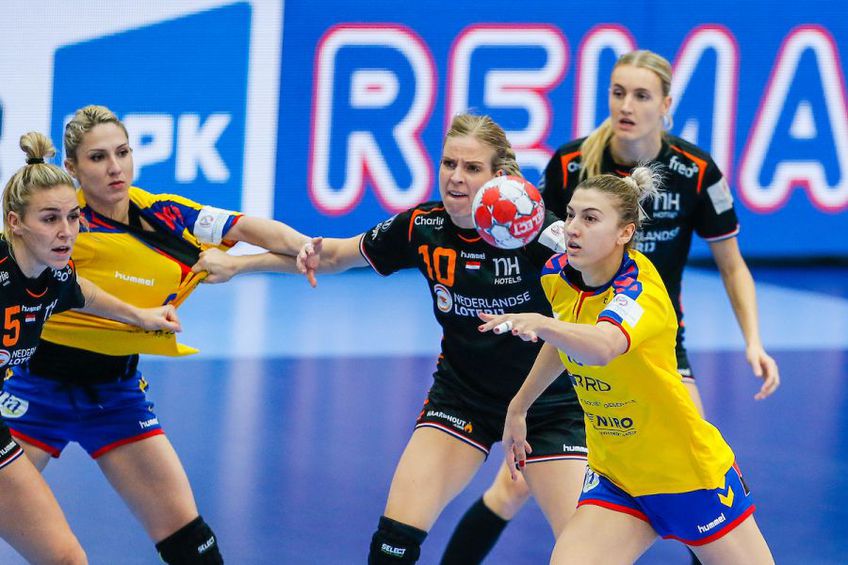România a pierdut și cu Olanda, scor 24-35, în ultimul meci de la Campionatul European de handbal feminin.