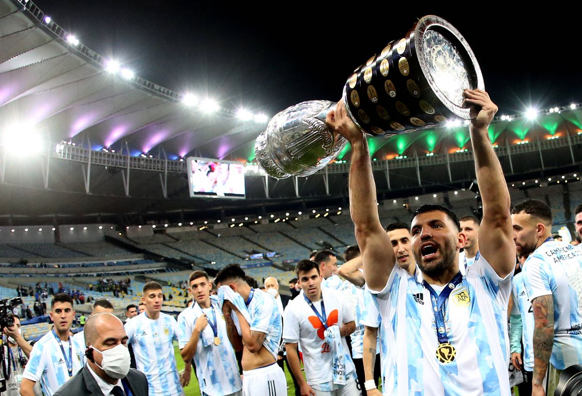 Kun Aguero s-a retras din fotbal